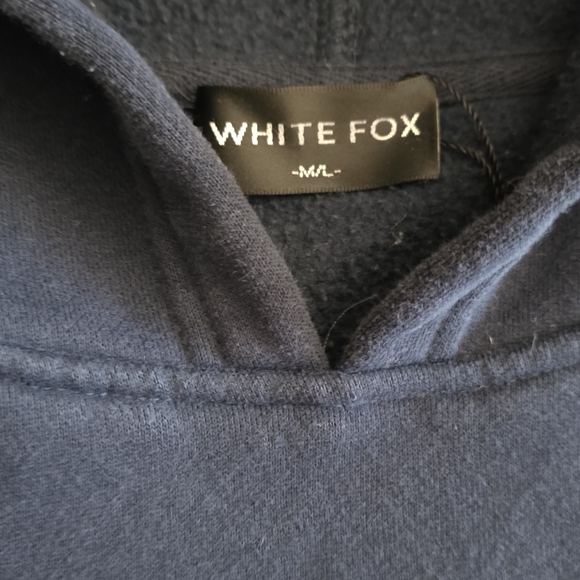White Fox Women's M/L Navy 4th Edition Hoodie - Picture 4 of 8